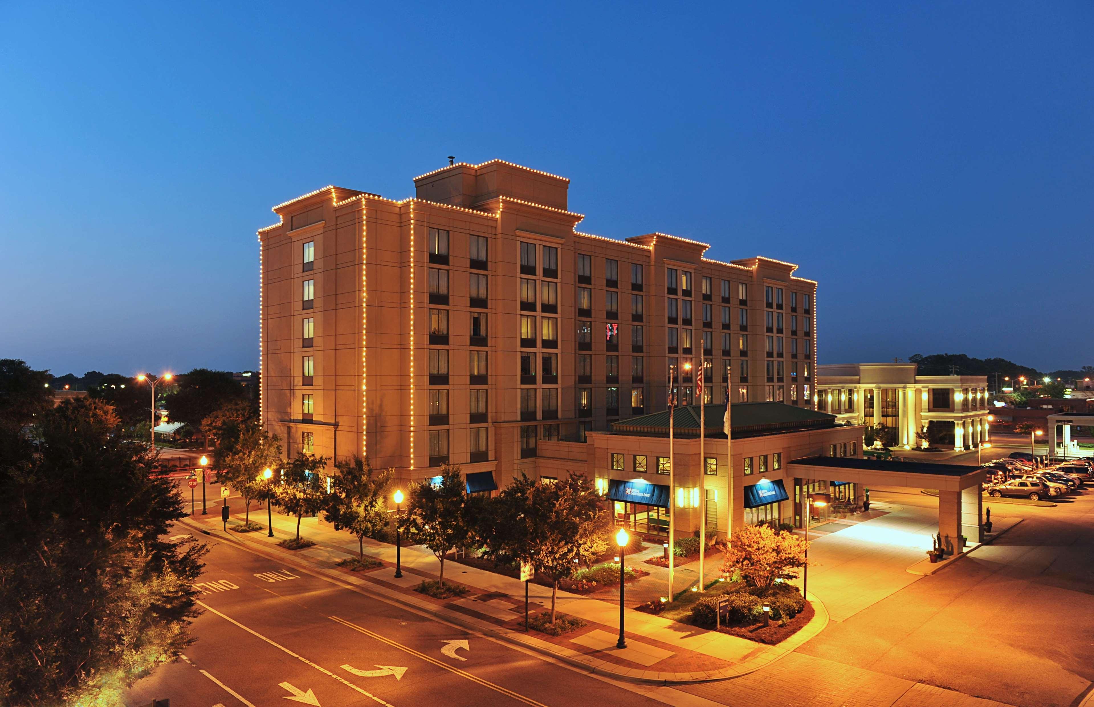 Hilton Garden Inn Virginia Beach Town Center Exterior foto